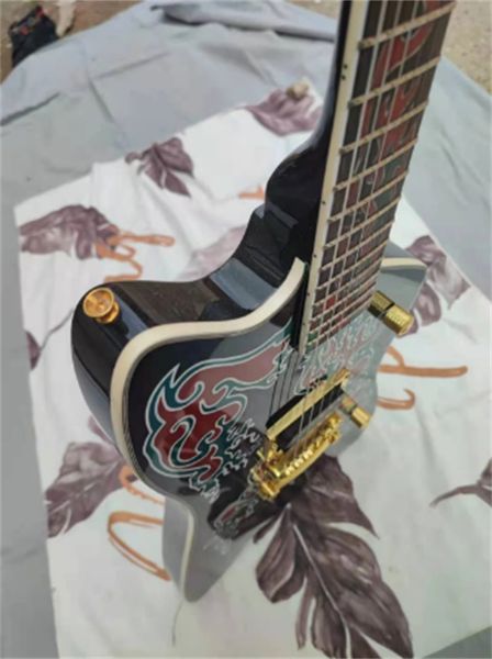 personalized hand-painted six string electric guitar, our shop can customize various types of electric guitar bass guitars guitarra
personalized hand-painted six string electric guitar, our shop can customize various types of electric guitar bass guitars guitarra