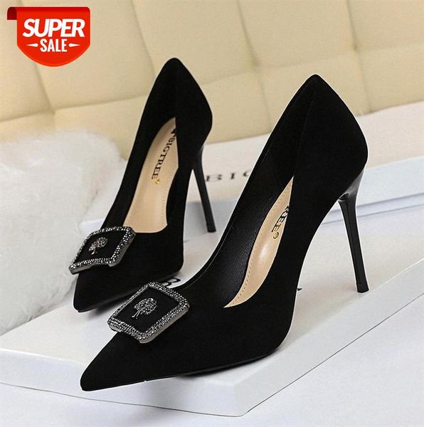 825-9 european and american style thin high heels women's shoes stiletto suede shallow mouth pointed metal buckle single #4n0u
825-9 european and american style thin high heels women's shoes stiletto suede shallow mouth pointed metal buckle single #4n0u