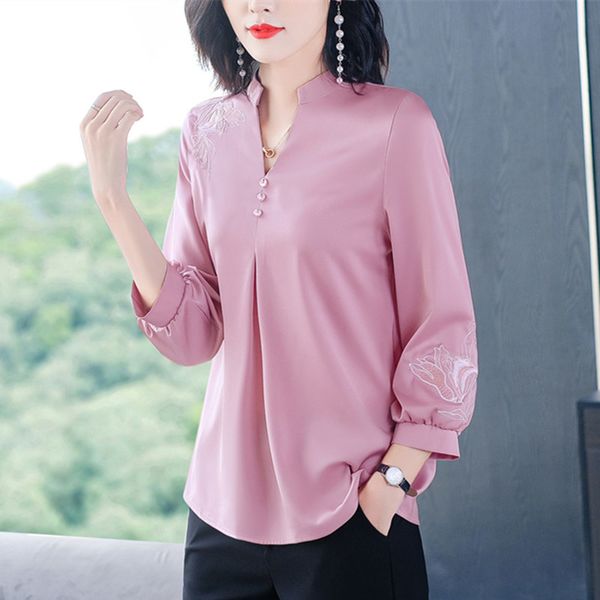 korean women silk shirt satin blouses embroidery print blouse s woman v-neck s plus size floral 210427, White
korean women silk shirt satin blouses embroidery print blouse s woman v-neck s plus size floral 210427, White