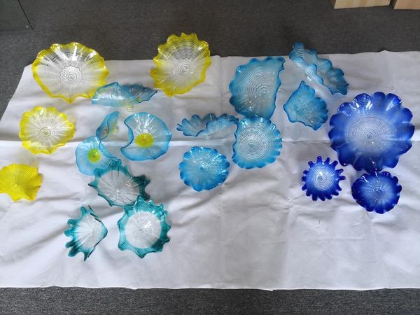 wall lamp est murano flower plates arts blue shade yellow hand blown glass hanging with scallop edges
wall lamp est murano flower plates arts blue shade yellow hand blown glass hanging with scallop edges