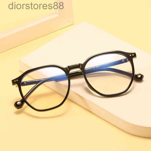 sunglass glasses tr90 blue light proof men's and women's fashion korean large frame meter nail myopia plain decorative flat lens, White;black
sunglass glasses tr90 blue light proof men's and women's fashion korean large frame meter nail myopia plain decorative flat lens, White;black