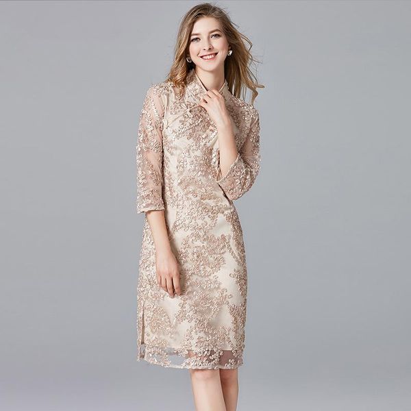 casual dresses 2021 items autumn vintage style stand plus size dress beige color embroidery a-line knee length women lace elegant, Black;gray
casual dresses 2021 items autumn vintage style stand plus size dress beige color embroidery a-line knee length women lace elegant, Black;gray