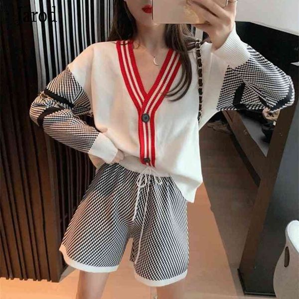 autumn women knit striped jackets+shorts sets long sleeve v neck single breasted jumpers coats short pants suits for woman 210519, White
autumn women knit striped jackets+shorts sets long sleeve v neck single breasted jumpers coats short pants suits for woman 210519, White