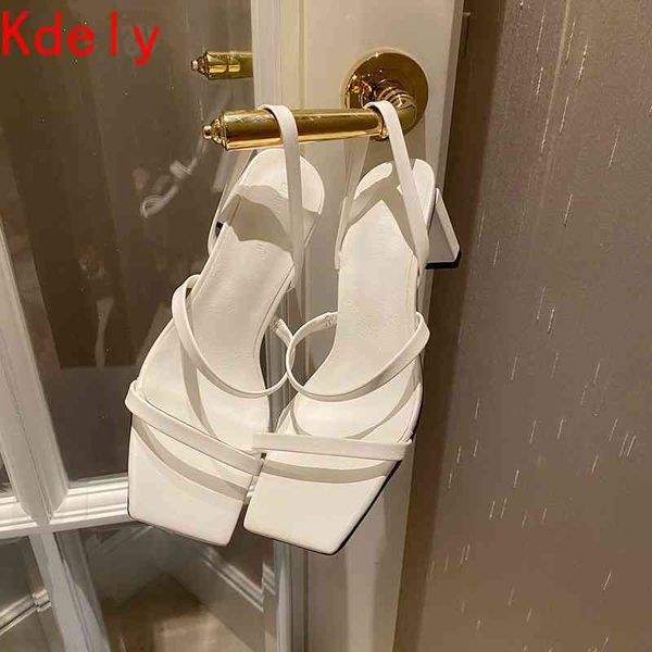 sandals 2021 summer ladies shoes slides female slippers high heels pumps thin strip candy woman ifnc, Black
sandals 2021 summer ladies shoes slides female slippers high heels pumps thin strip candy woman ifnc, Black