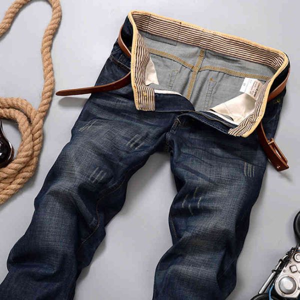 2021 brand winter thick men's denim pants elastic slim fit business casual straight tube loose large, Blue
2021 brand winter thick men's denim pants elastic slim fit business casual straight tube loose large, Blue
