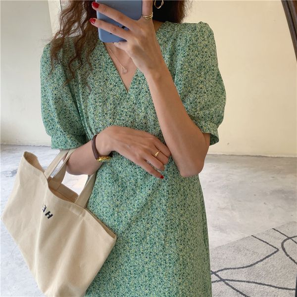 casual dresses 2021 plus size floral print summer evening long vintage oversize short sleeve beach women robe vestido prom b0d0, Black;gray
casual dresses 2021 plus size floral print summer evening long vintage oversize short sleeve beach women robe vestido prom b0d0, Black;gray