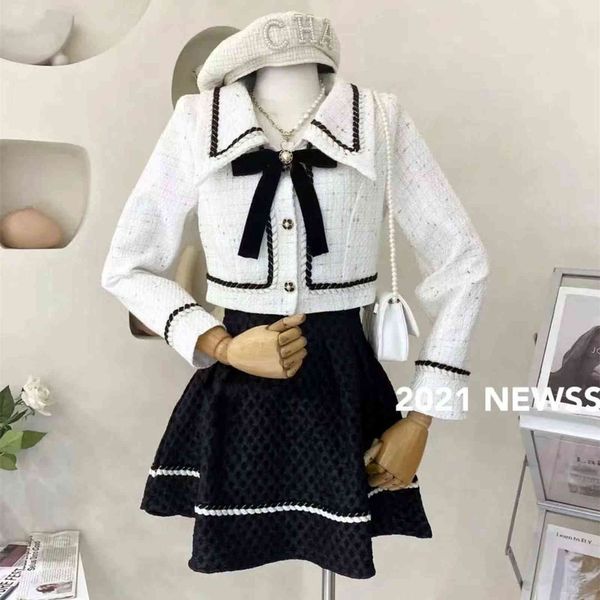 with bows fashion autumntweed skirts suits women full sleeve short coat and mini pleated skirt women's party suit sy125 211119, White
with bows fashion autumntweed skirts suits women full sleeve short coat and mini pleated skirt women's party suit sy125 211119, White