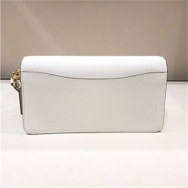 2020cg hong kong french club wide shoulder strap laohua dionysian one shoulder cc women's messenger envelope small square bag underarm
2020cg hong kong french club wide shoulder strap laohua dionysian one shoulder cc women's messenger envelope small square bag underarm