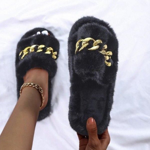 slippers zar woman 2021 flat shoes spring autumn fashion furry metal chain black plus size 44 lazy sandals and cotton women
slippers zar woman 2021 flat shoes spring autumn fashion furry metal chain black plus size 44 lazy sandals and cotton women