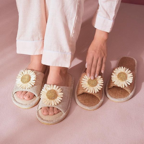 slippers millffy women korean chrysanthemum patterned female linen ventilation leisure non-slip outside concise slipper, Black
slippers millffy women korean chrysanthemum patterned female linen ventilation leisure non-slip outside concise slipper, Black