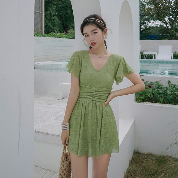 one-piece suits women swimsuit green breasts gathered high-end korean fairy covering belly slimming skirt-style boxer swimwear
one-piece suits women swimsuit green breasts gathered high-end korean fairy covering belly slimming skirt-style boxer swimwear