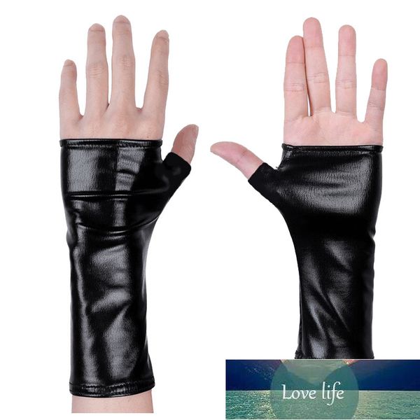 fashion female short thin half finger pu leather non-slip driving gloves lace fingerless punk nightclub show gloves s89 factory price expert, Blue;gray
fashion female short thin half finger pu leather non-slip driving gloves lace fingerless punk nightclub show gloves s89 factory price expert, Blue;gray