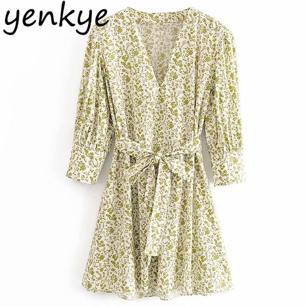 casual dresses holiday summer 2021 women v neck long sleeve vintage floral print lady sashes a-line plus size dress vestido, Black;gray
casual dresses holiday summer 2021 women v neck long sleeve vintage floral print lady sashes a-line plus size dress vestido, Black;gray