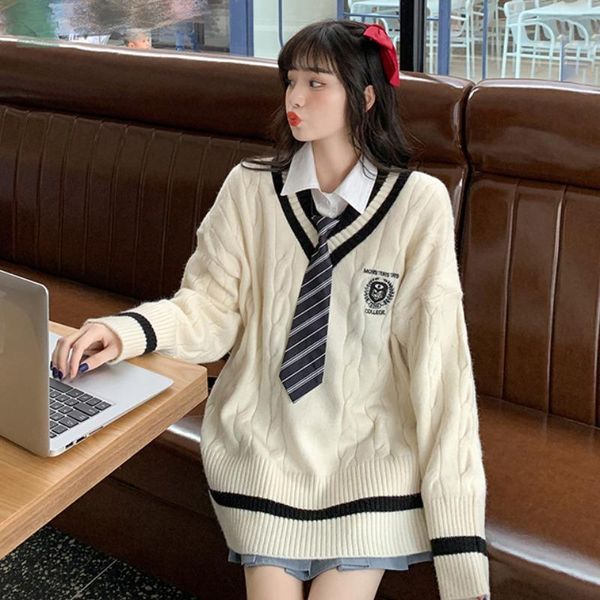 clothing sets 2021 autumn winter v-neck long sleeve sweater women loose pullovers and sweaters preppy style female knitted casual coat, White
clothing sets 2021 autumn winter v-neck long sleeve sweater women loose pullovers and sweaters preppy style female knitted casual coat, White