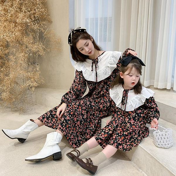 family matching outfits spring autumn summer doll collar floral long dress for mommy and me clothes mother daughter, Blue
family matching outfits spring autumn summer doll collar floral long dress for mommy and me clothes mother daughter, Blue