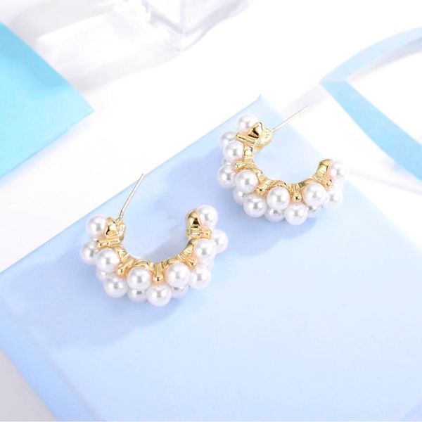 stud hongye simple pearl earrings for women vintage jewelry trendy type copper small femme bijoux, Golden;silver
stud hongye simple pearl earrings for women vintage jewelry trendy type copper small femme bijoux, Golden;silver