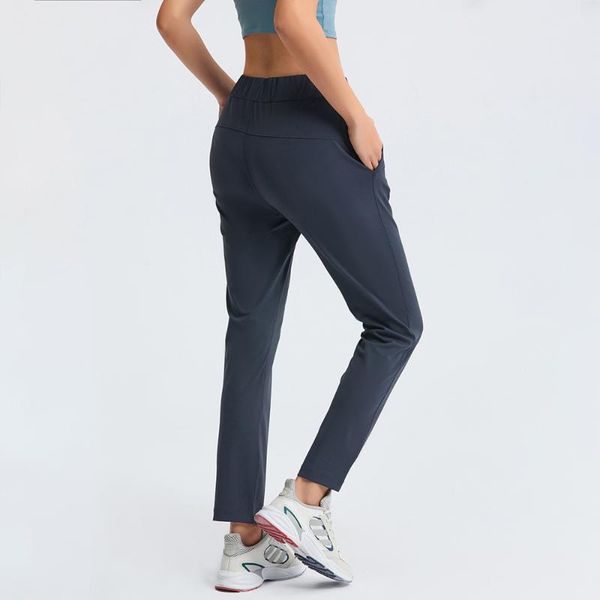 waist drawstring loose fit workout sport joggers women leisure stretch running fitness yoga sweatpants outfit
waist drawstring loose fit workout sport joggers women leisure stretch running fitness yoga sweatpants outfit