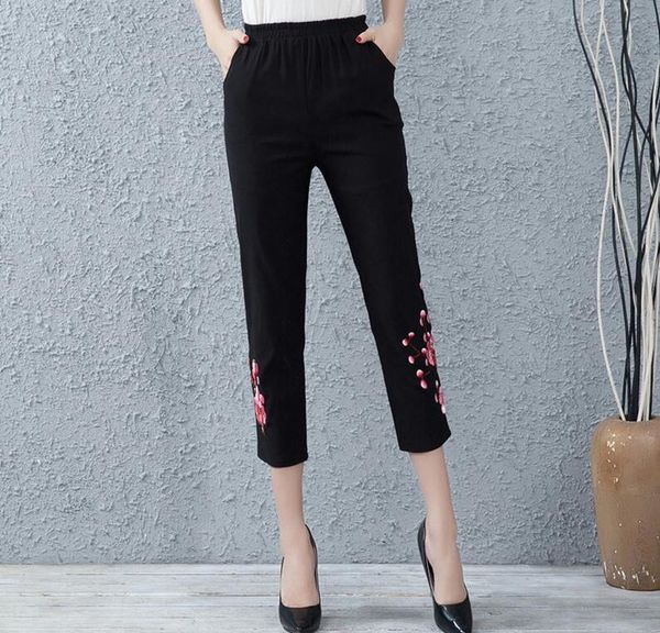 women's pants & capris xl-4xl 2021 summer women fashion the plum flower embroidery 7 minutes of, Black;white
women's pants & capris xl-4xl 2021 summer women fashion the plum flower embroidery 7 minutes of, Black;white