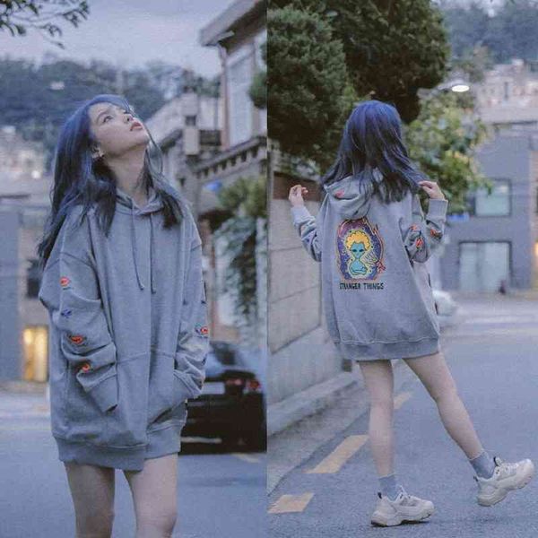 IU Li Zhien same mvlovepoem Korean top loose hooded long sleeve printed pocket grey sweater coat, Grey (without velvet)
IU Li Zhien same mvlovepoem Korean top loose hooded long sleeve printed pocket grey sweater coat, Grey (without velvet)
