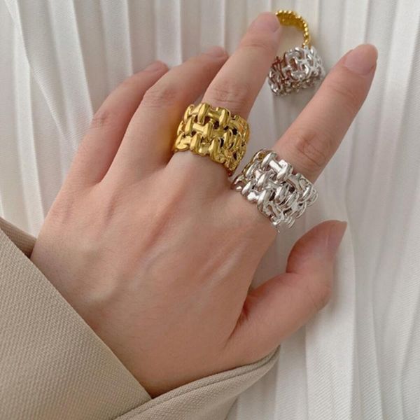 arrival women party trendy hollow geometric rings korean fashion ring women's leaf finger female jewelry cluster, Golden;silver
arrival women party trendy hollow geometric rings korean fashion ring women's leaf finger female jewelry cluster, Golden;silver