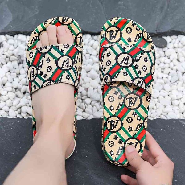 70% off outlet store luxury brand men's shoes summer breathable slippers lightweight fashion printing outdoor leisure beach sandals, Black
70% off outlet store luxury brand men's shoes summer breathable slippers lightweight fashion printing outdoor leisure beach sandals, Black