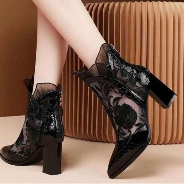 dress shoes ladies party lace boots women pointed toe summer increase designer flower ankle woman, Black
dress shoes ladies party lace boots women pointed toe summer increase designer flower ankle woman, Black