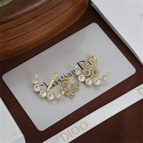 87% off wholesale shop family full diamond earrings women's new light gold red earrings, Golden
87% off wholesale shop family full diamond earrings women's new light gold red earrings, Golden