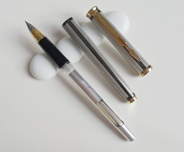 fountain pens wing sung 322 all steel 1990 s clssisc pen accidnetal collectible collection tercher gift teath reminiscence
fountain pens wing sung 322 all steel 1990 s clssisc pen accidnetal collectible collection tercher gift teath reminiscence