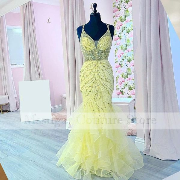 party dresses 2021 light yellow mermaid prom dress beading spaghetti straps celebrity gowns for women, White;black
party dresses 2021 light yellow mermaid prom dress beading spaghetti straps celebrity gowns for women, White;black