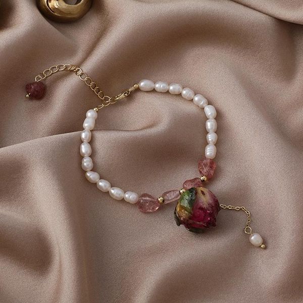 charm bracelets french retro rose dried flower bracelet female wild gentle temperament fashion freshwater pearl accessories, Golden;silver
charm bracelets french retro rose dried flower bracelet female wild gentle temperament fashion freshwater pearl accessories, Golden;silver