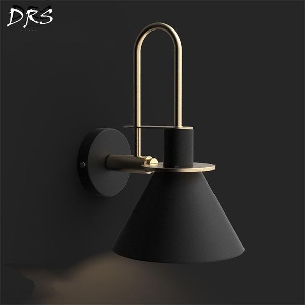 wall lamp romantic nordic creative simple modern sconce light fixture metal garden decors led for living room decoration
wall lamp romantic nordic creative simple modern sconce light fixture metal garden decors led for living room decoration