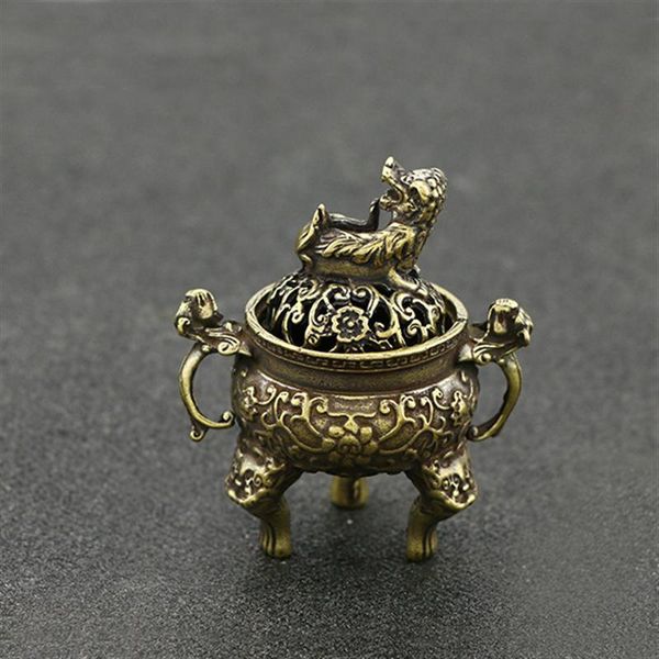fragrance lamps mythical animals tripod brass antique censer adornment tea ceremony incense burner decor classical home
fragrance lamps mythical animals tripod brass antique censer adornment tea ceremony incense burner decor classical home