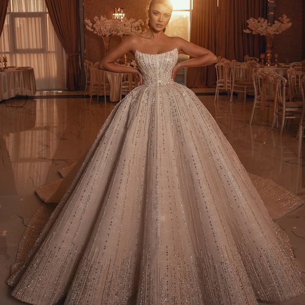 luxury sequined strapless wedding dress 2021 stunning bridal gowns saudi arabic plus size vestido de novia, White
luxury sequined strapless wedding dress 2021 stunning bridal gowns saudi arabic plus size vestido de novia, White