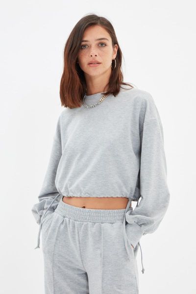 women's hoodies & sweatshirts trendyol crop knitted sweatshirt twoaw22sw1515, Black
women's hoodies & sweatshirts trendyol crop knitted sweatshirt twoaw22sw1515, Black