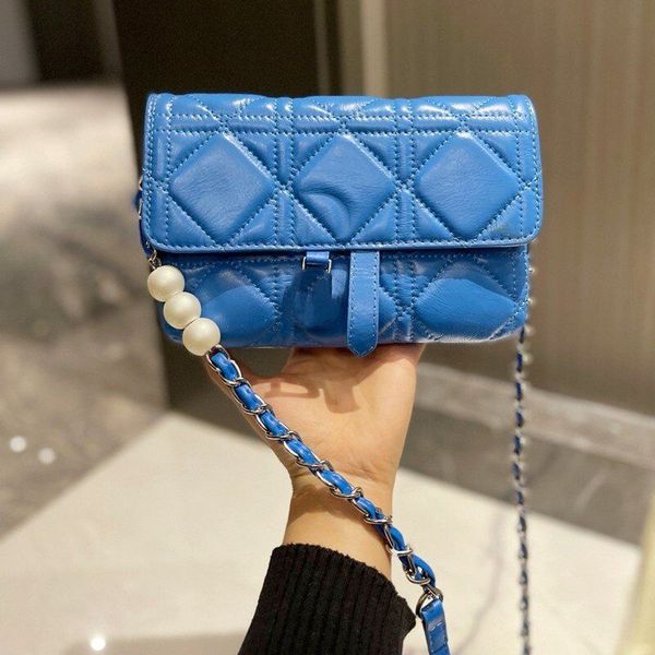 2022 classic style diamond plaid bag quilted ladies bags body cowhide pearl chain mini designer sacoche handbag
2022 classic style diamond plaid bag quilted ladies bags body cowhide pearl chain mini designer sacoche handbag