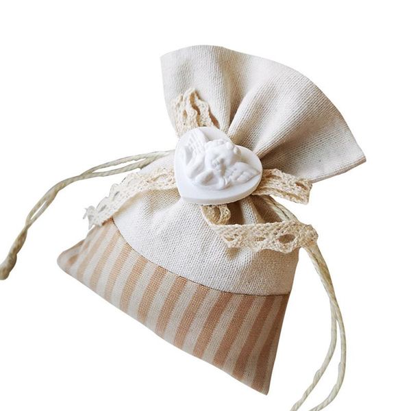 pcs pouch hessian jute drawstring candy bags with heart angel decor bow wedding ring necklace jewelry gift packaging wrap
pcs pouch hessian jute drawstring candy bags with heart angel decor bow wedding ring necklace jewelry gift packaging wrap