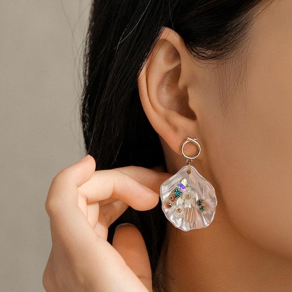 dangle & chandelier neulry summer seashell design ear stud cute coloured stone with pearl personality fashion simple earring, Silver
dangle & chandelier neulry summer seashell design ear stud cute coloured stone with pearl personality fashion simple earring, Silver