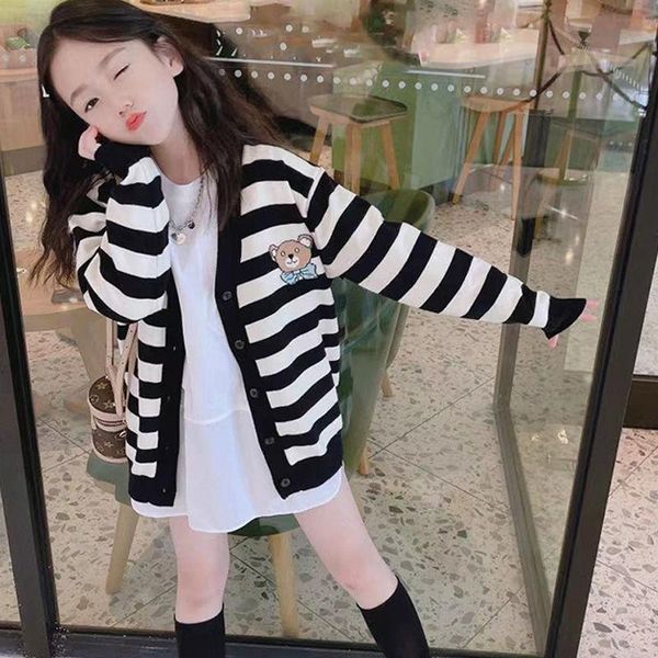 pullover 2021 girl baby cartoon printed sweater cardigan coat girls kids sweaters jacket children winter coats clothes, Blue
pullover 2021 girl baby cartoon printed sweater cardigan coat girls kids sweaters jacket children winter coats clothes, Blue