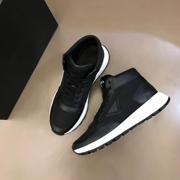 mens rhyton shoes sneaker with mouth lip print luxury designer ny yankees women vintage trainer men oversize a62, Black
mens rhyton shoes sneaker with mouth lip print luxury designer ny yankees women vintage trainer men oversize a62, Black