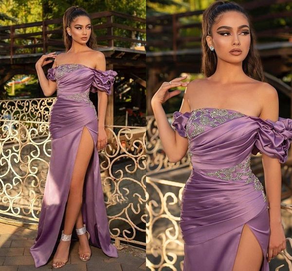 2021 afrian evening special occasion dresses with high slit off the shoulder short sleeve crystal beaded mermaid prom dress formal pageant w, Black;red
2021 afrian evening special occasion dresses with high slit off the shoulder short sleeve crystal beaded mermaid prom dress formal pageant w, Black;red