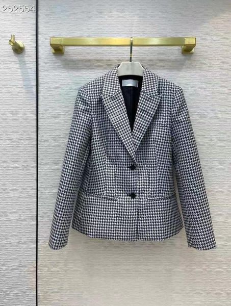 women's suits & blazers fashion women blazer jackets 2022 spring runway luxury european design single breasted party style houndstooth, White;black
women's suits & blazers fashion women blazer jackets 2022 spring runway luxury european design single breasted party style houndstooth, White;black