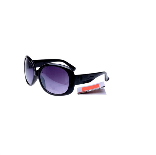 fashionable multicolor sunglasses, light frame fitting, christmas travel party, men and women with original box, White;black
fashionable multicolor sunglasses, light frame fitting, christmas travel party, men and women with original box, White;black