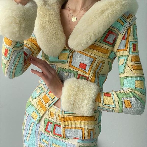 women's jackets vintage y2k print cropped jacket women 2021 autumn winter faux fur fluffy collar cuff long sleeve fashion coat casual o, Black;brown
women's jackets vintage y2k print cropped jacket women 2021 autumn winter faux fur fluffy collar cuff long sleeve fashion coat casual o, Black;brown