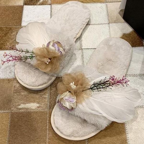 fashion furry slippers women anti-slip plush flip flops flower decoration cotton slides winter cozy home shoes xx680, Black
fashion furry slippers women anti-slip plush flip flops flower decoration cotton slides winter cozy home shoes xx680, Black
