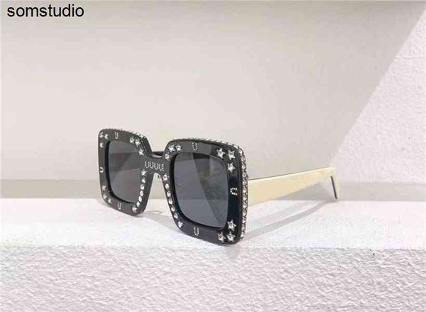 fashion design sunglasses 0780s square frame studded with diamonds trendy style summer outdoor uv400 protective glasses quality, White;black
fashion design sunglasses 0780s square frame studded with diamonds trendy style summer outdoor uv400 protective glasses quality, White;black