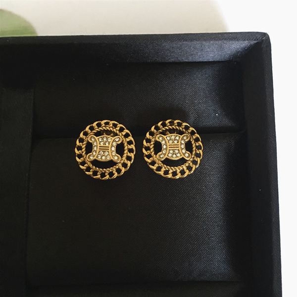 charm 925 method decorated arc de triomphe minimalist design pig nose diamond studded earrings round small, Golden
charm 925 method decorated arc de triomphe minimalist design pig nose diamond studded earrings round small, Golden