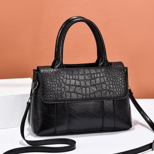 shoulder bags 2021 messenger bag leather wild women casual tote ladies women's handbags fashion
shoulder bags 2021 messenger bag leather wild women casual tote ladies women's handbags fashion