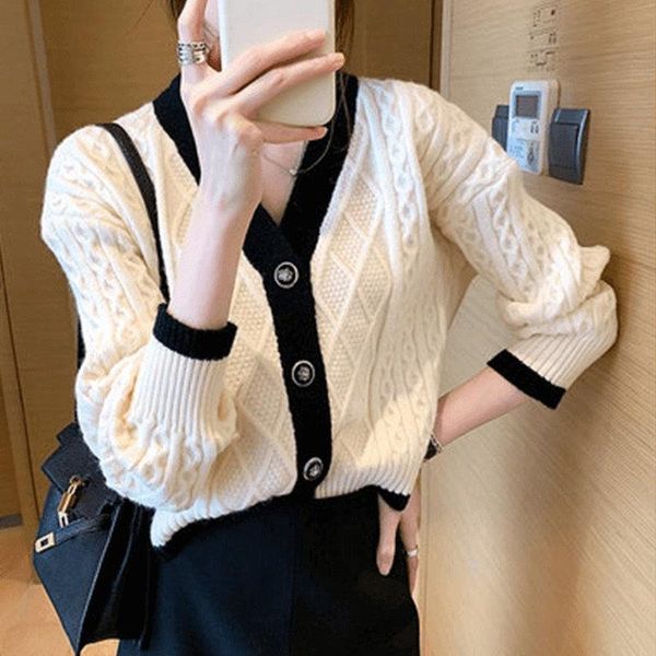women's knits & tees ladies v-neck long-sleeved knitted cardigan autumn and winter jacket women 2021 loose color matching casual sweate, White
women's knits & tees ladies v-neck long-sleeved knitted cardigan autumn and winter jacket women 2021 loose color matching casual sweate, White