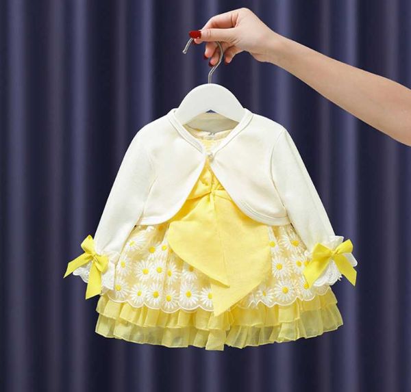 girl's dresses 2022 flower girl dress princess shawl two-piece birthday 1 year old autumn and winter banquet, Red;yellow
girl's dresses 2022 flower girl dress princess shawl two-piece birthday 1 year old autumn and winter banquet, Red;yellow