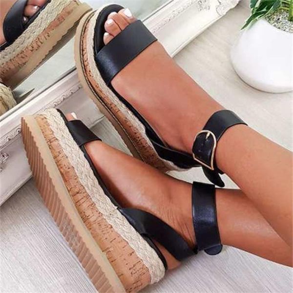 sandals large size ladies leather platform sandals2021summer round toe buckle casual fashion slippers wear beach, Black
sandals large size ladies leather platform sandals2021summer round toe buckle casual fashion slippers wear beach, Black